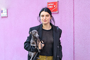 Alice Pagani see through