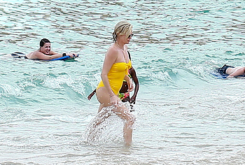 Charlize Theron sexy photos