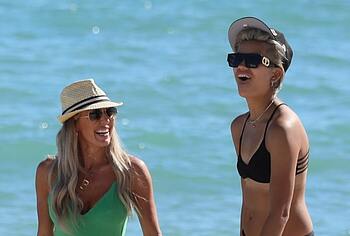 Braunwyn Windham-Burke sexy