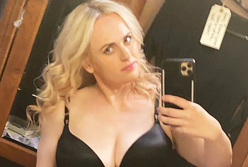 Rebel Wilson nudes photos