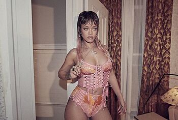 Rihanna frontal nude