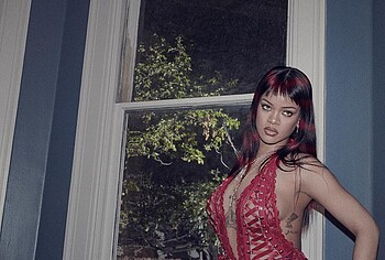 Rihanna nipslips