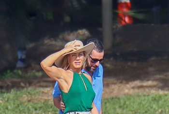 Jennifer Aniston leggy shots