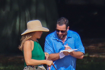 Jennifer Aniston nude photos