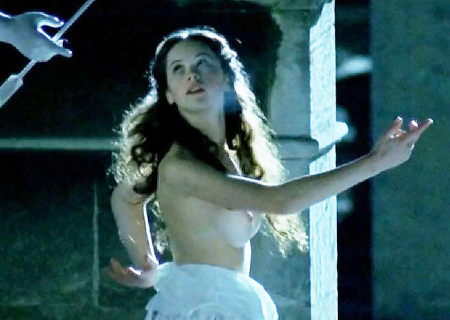 Felicity Jones nude photos