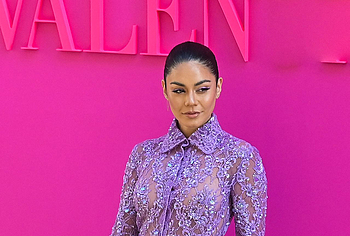 Vanessa Hudgens nude