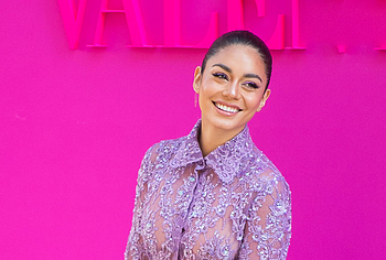 Vanessa Hudgens oops