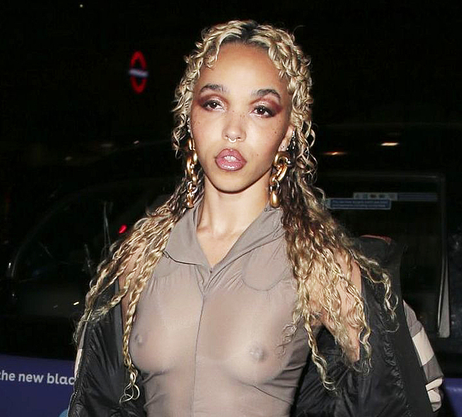 FKA Twigs oops