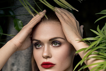 Holland Roden tits photos