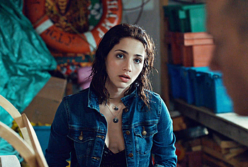 Emily Rudd sexy scenes
