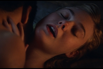 Elle Fanning sex tape