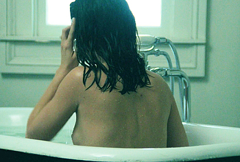 Ana de Armas topless