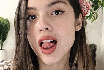 Olivia Rodrigo nude selfie