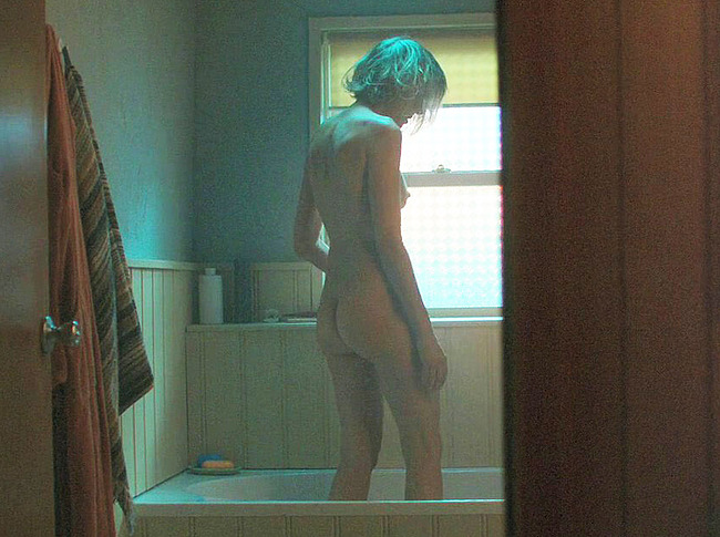 Naomi Watts nude