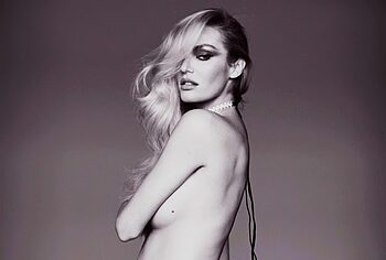 Candice Swanepoel pregnant