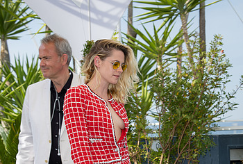 Kristen Stewart tits