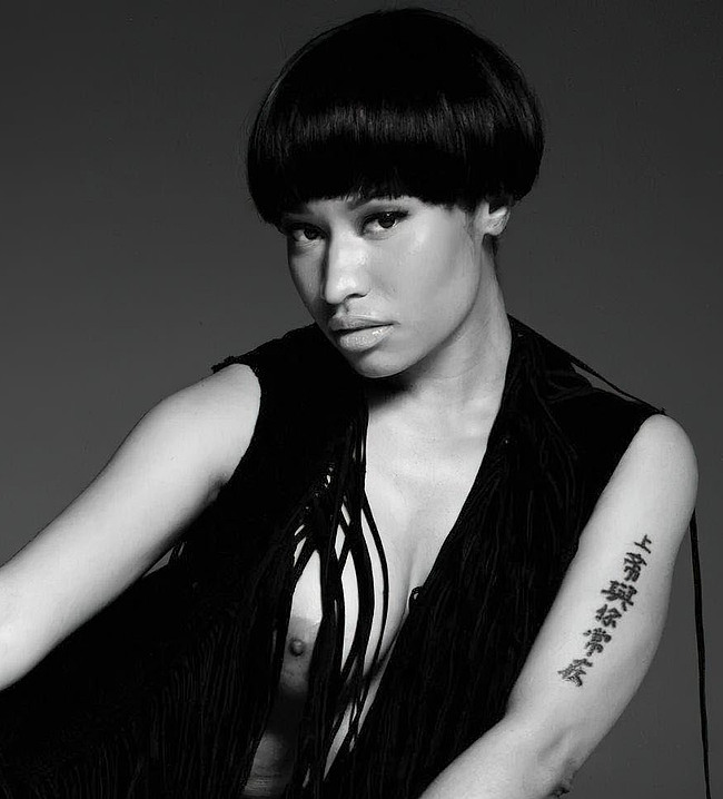 Nicki Minaj nude photos