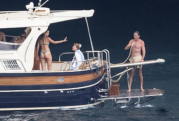 Taylor Hill paparazzi