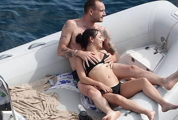 Charli XCX nude leaks