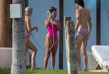 Vanessa Hudgens oops