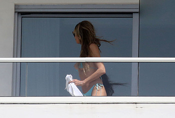 Heidi Klum naked photos