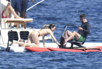 Jessica Biel doggy pose