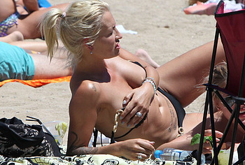 Sarah Connor nude pics