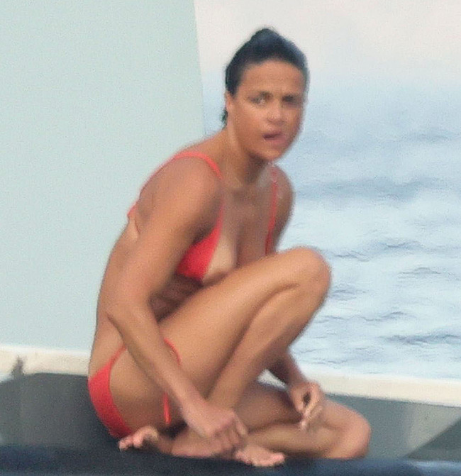 Michelle Rodriguez naked nipples