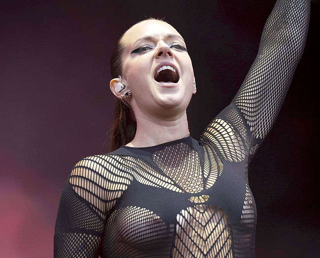 Tove Lo nipslip photos