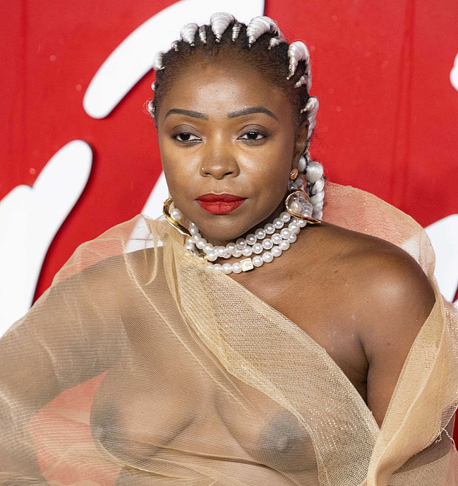 Suzan Mutesi nudes photos