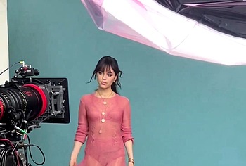 Jenna Ortega pussy