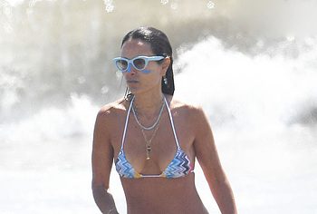 Jordana Brewster bikini photos