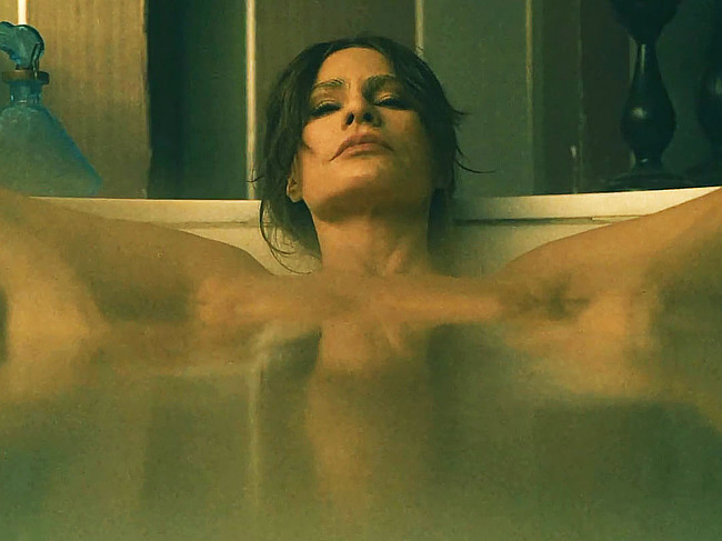 Sofia Vergara nude photos