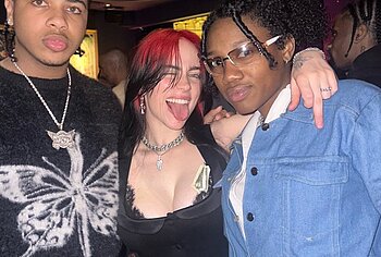 Billie Eilish cleavage photos