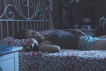 Erin Moriarty masturbating