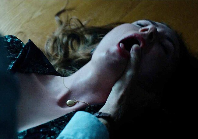 Karen Gillan nude sex