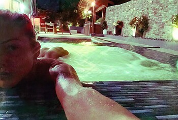 Tricia Helfer nude selfie