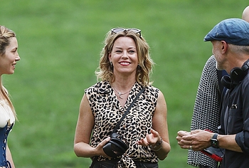 Elizabeth Banks nudes