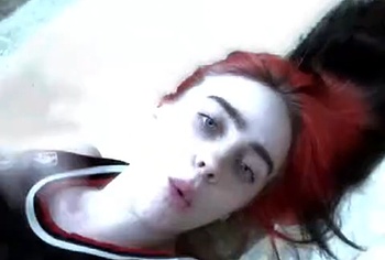 Billie Eilish nude tits