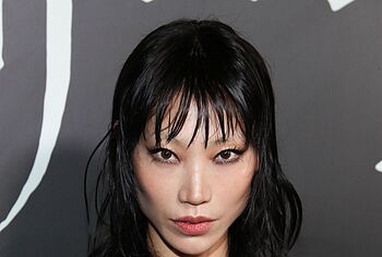 Soo Joo Park bare tits