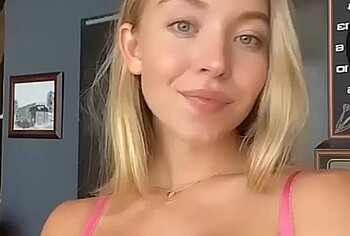 Sydney Sweeney big celeb boobs
