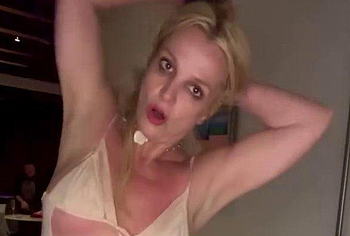 Britney Spears stirptease