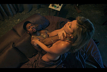 Annalynne McCord celebrity sex