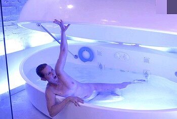 Cynthia Nixon frontal nude