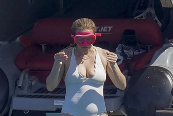 Reese Witherspoon pussy cameltoe