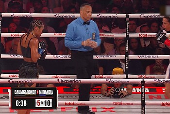 Alycia Baumgardner sexy