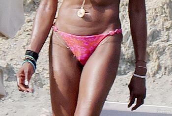 Naomi Campbell nudes