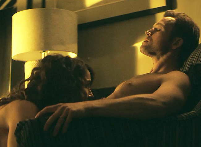 Erin Karpluk nude uncensored