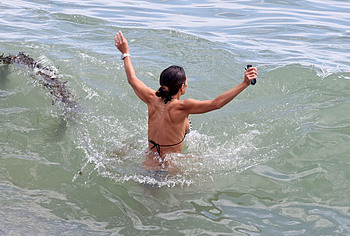 Jordana Brewster oops