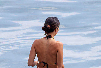 Jordana Brewster wet buttt